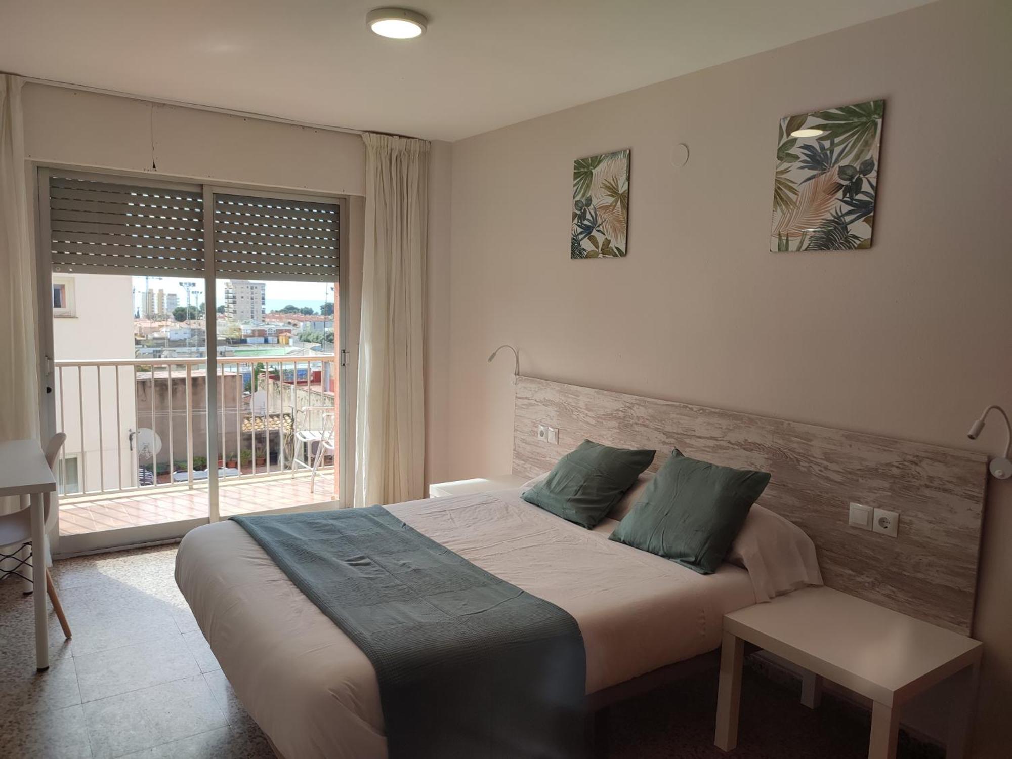 Hostal Garamar Benicàssim Екстериор снимка